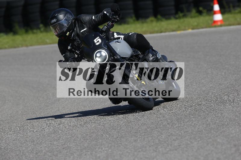 /Archiv-2024/29 12.06.2024 MOTO.CH Track Day ADR/Gruppe gelb/5